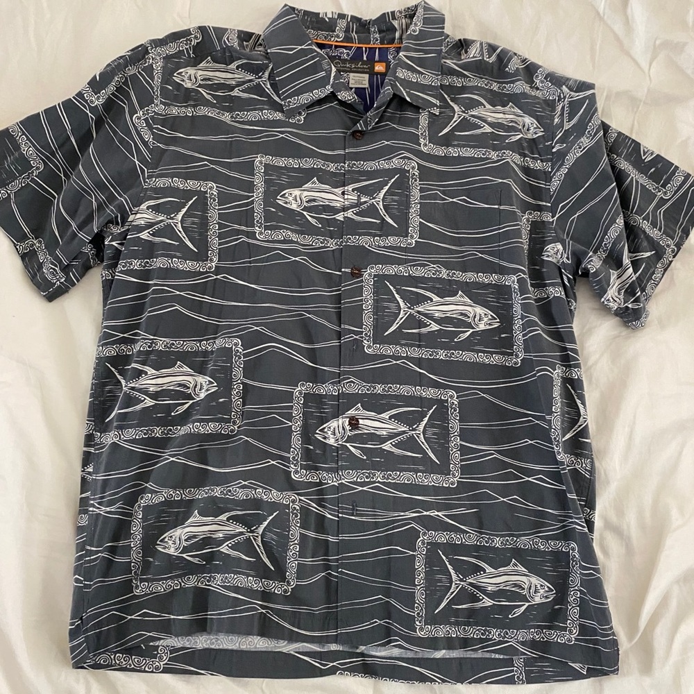Men Hawaiian shirt